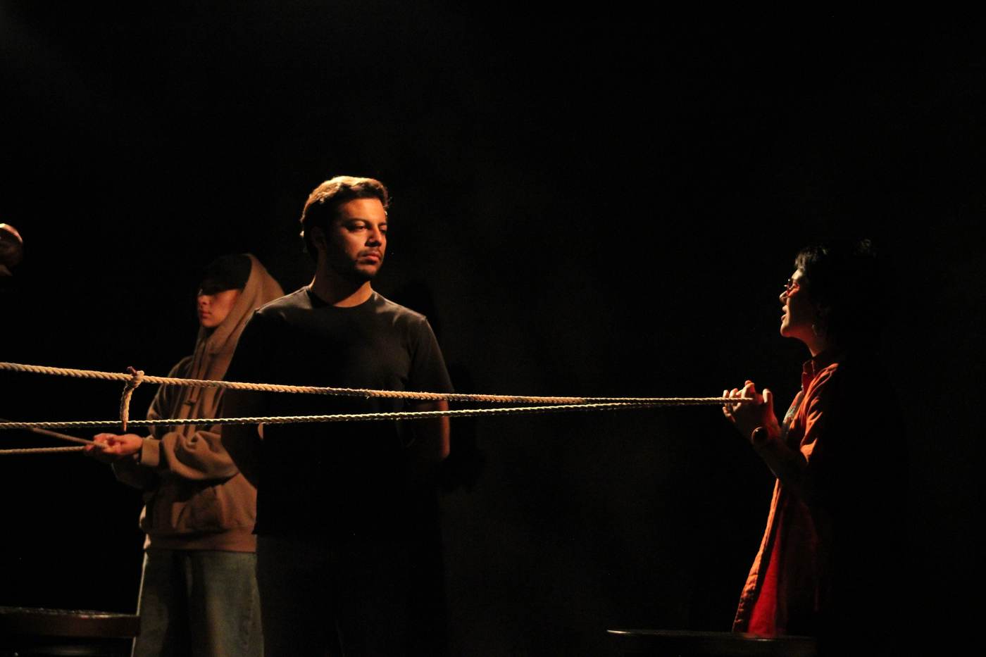 Ege Atila (Director) in action with Kailea Saplan (Amelie) and Evie Rosa Butler (Arthur Paris)